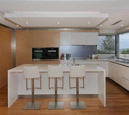 J & L Oliveri Cabinet Makers