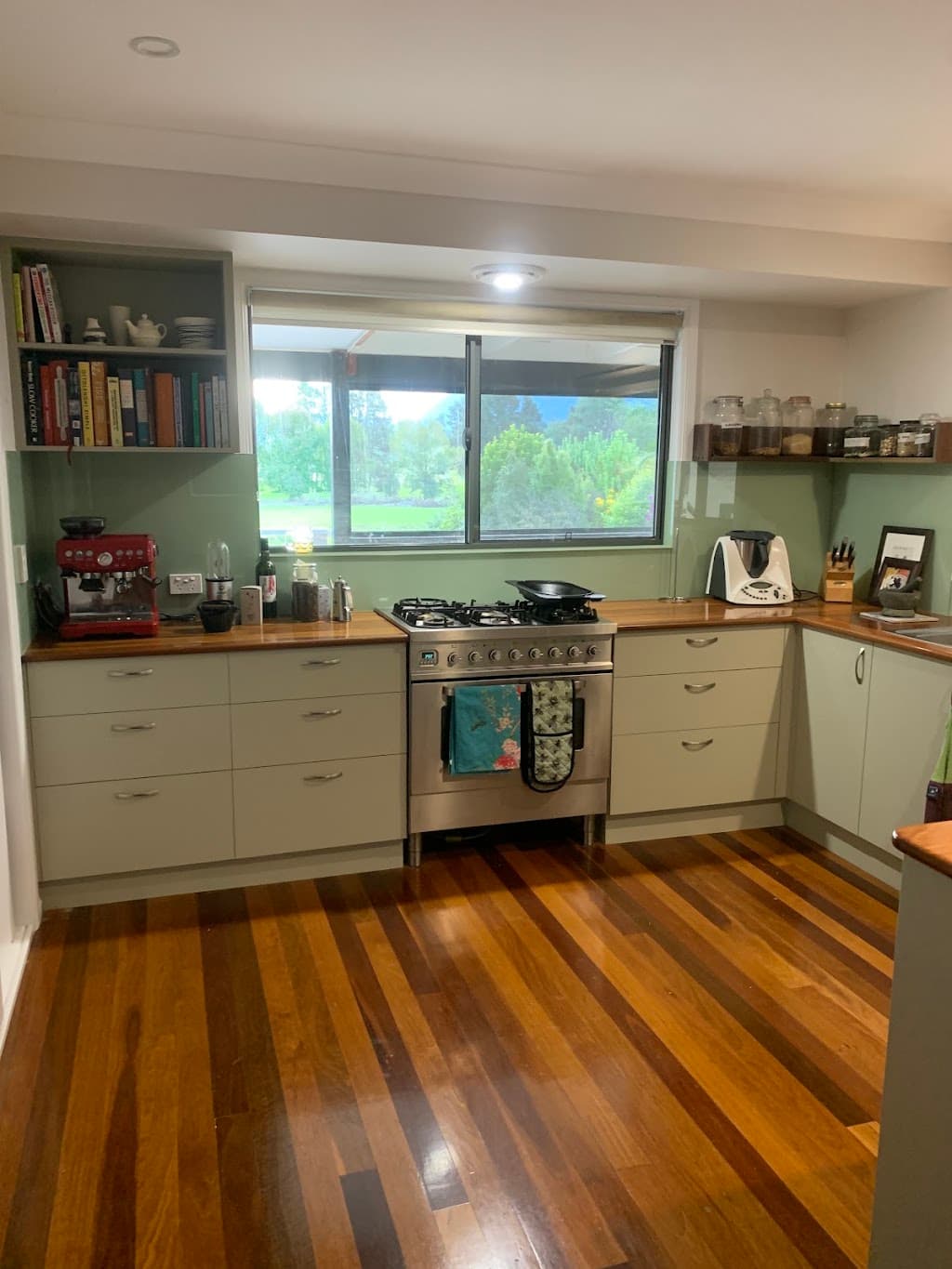 Coastal Wardrobes & Kitchens