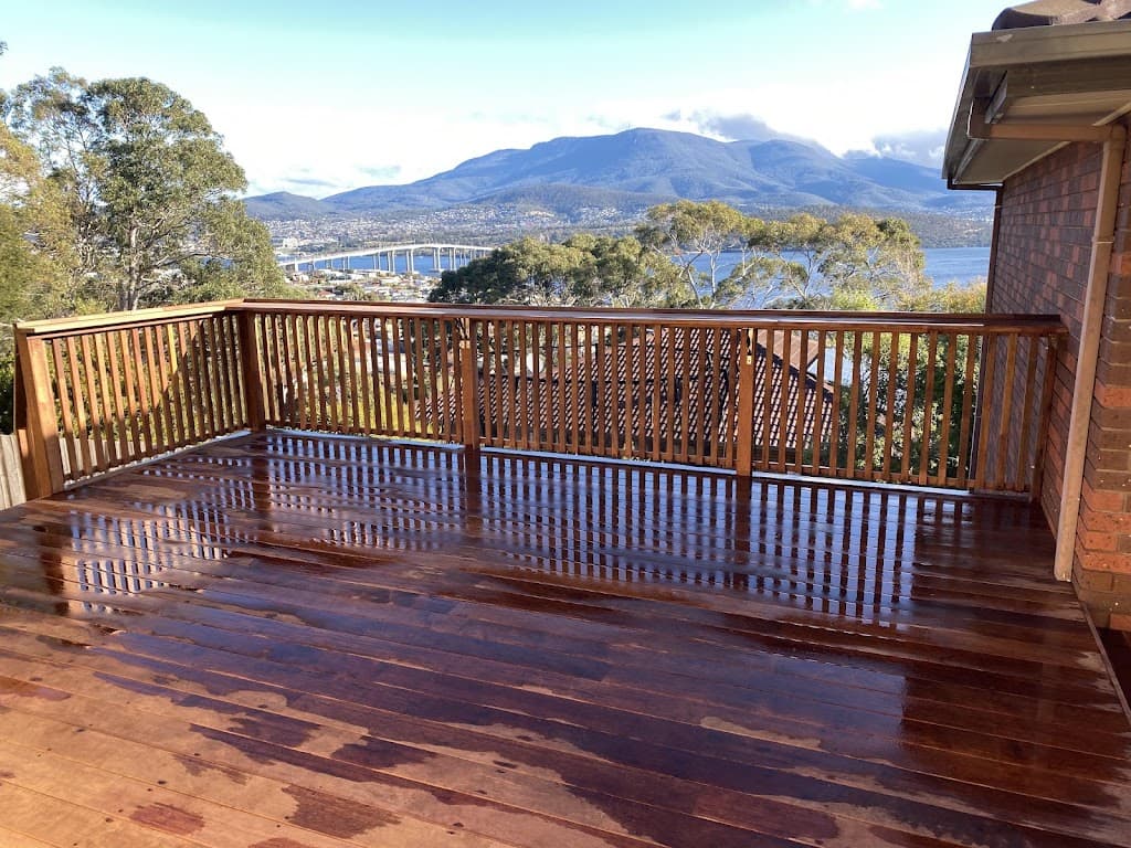 Precision Decking Hobart