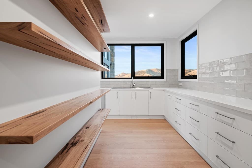 GJH Cabinets