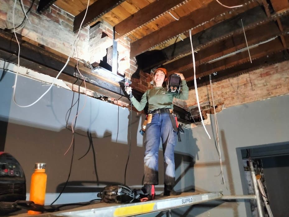 Christos The Carpenter