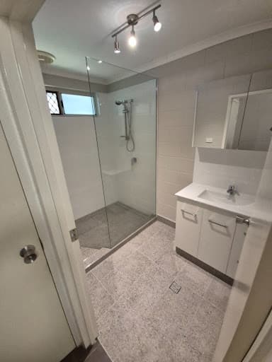 DMF Construct and carpentry — Customer photo