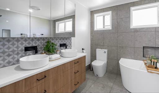 Independent Cabinetmaker — Customer photo