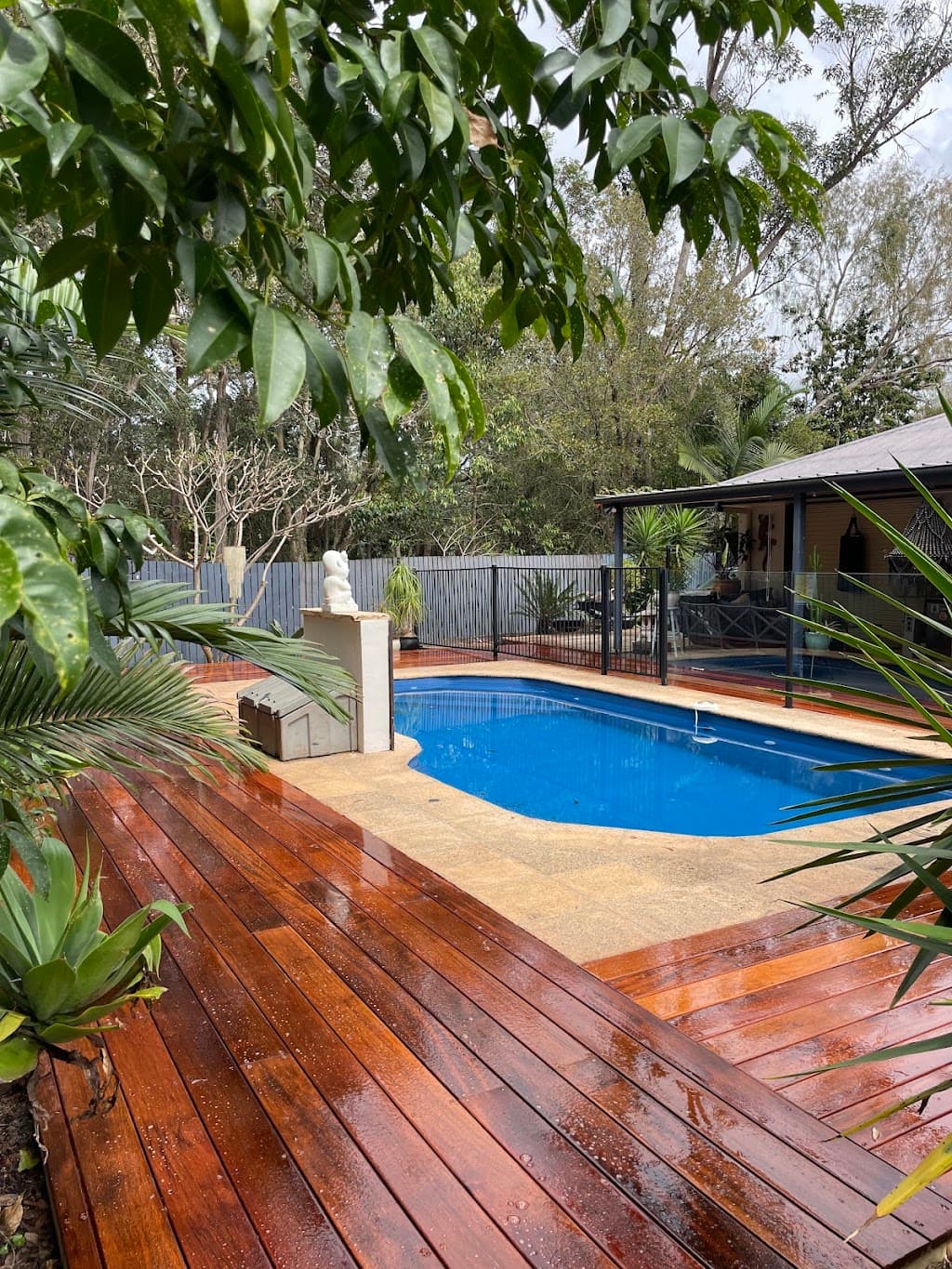 Coast Renovation | DECK BUILDER