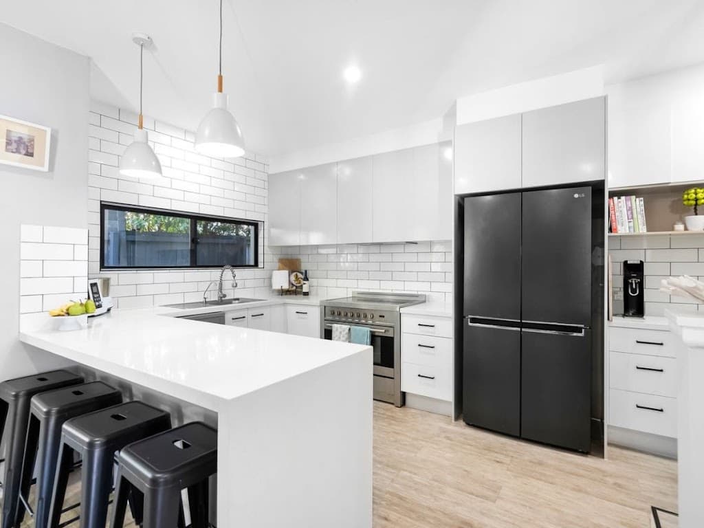 Gold Coast Assembled Cabinets