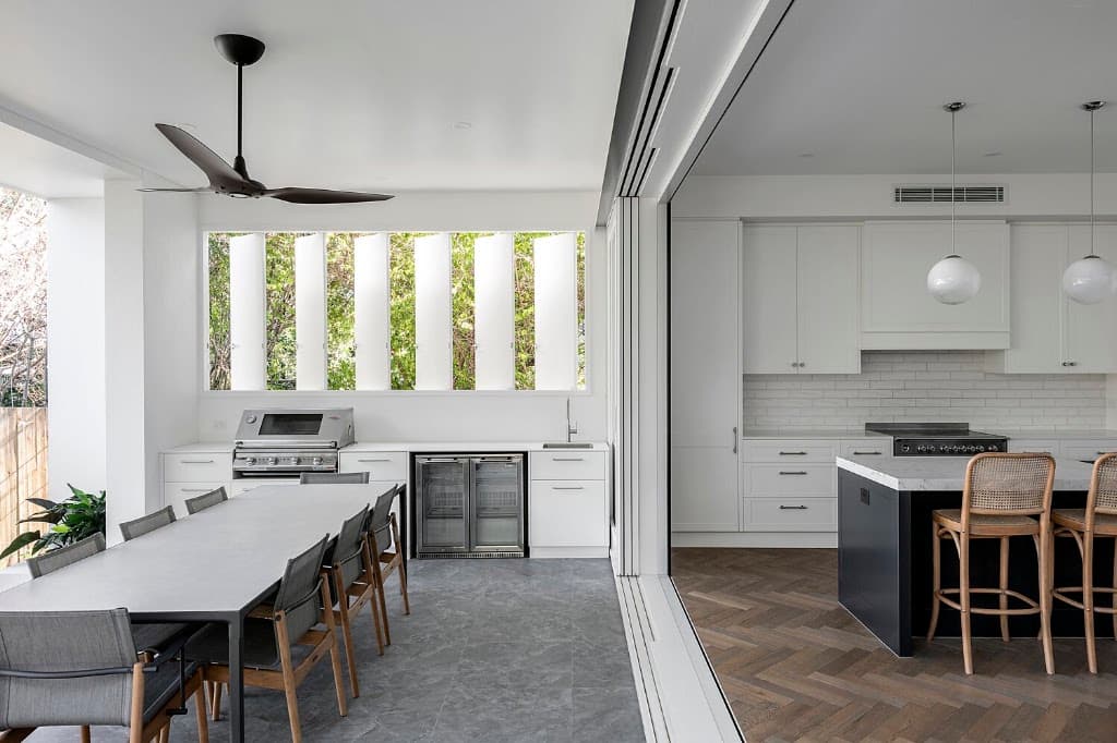 A & T Cabinet Makers